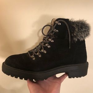 Fashionable Snow Boots
